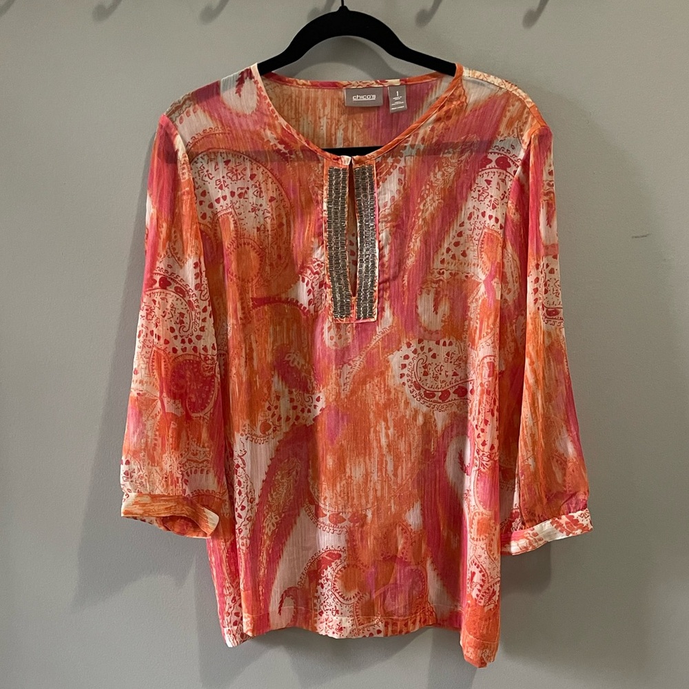 Chico’s Sheer orange and pink and white Top size 1‎ medium